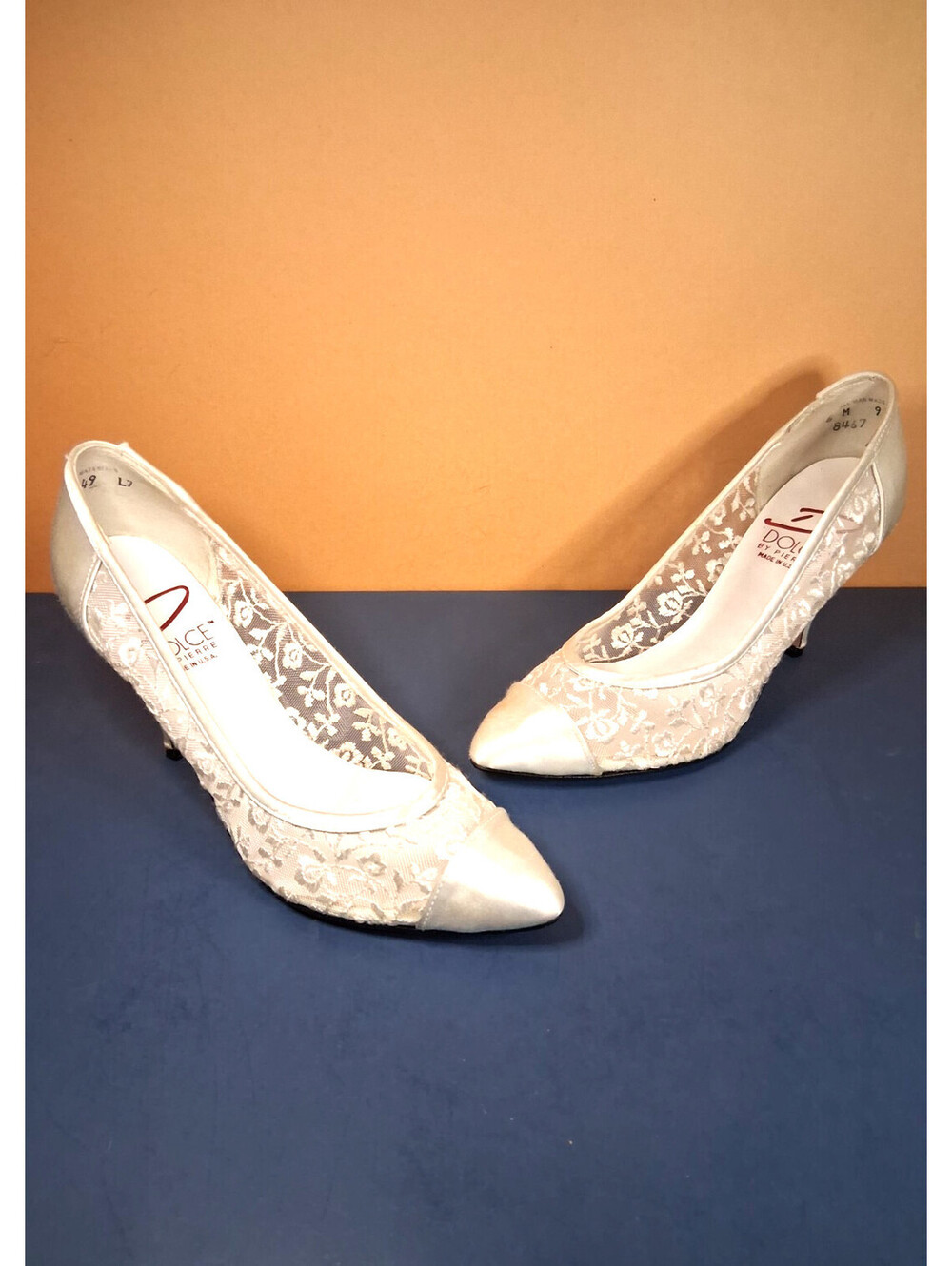 Vintage Dolce By Pierre Women’s Heels Size 6m White Floral Lace Bridal Pumps